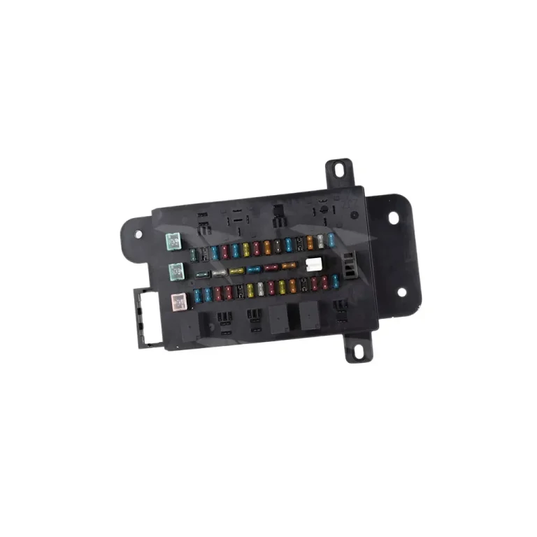 جعبه فیوز داخل اتاق لیفان X60