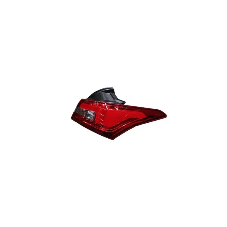 خطر عقب راست روی گلگیر چری آریزو 5