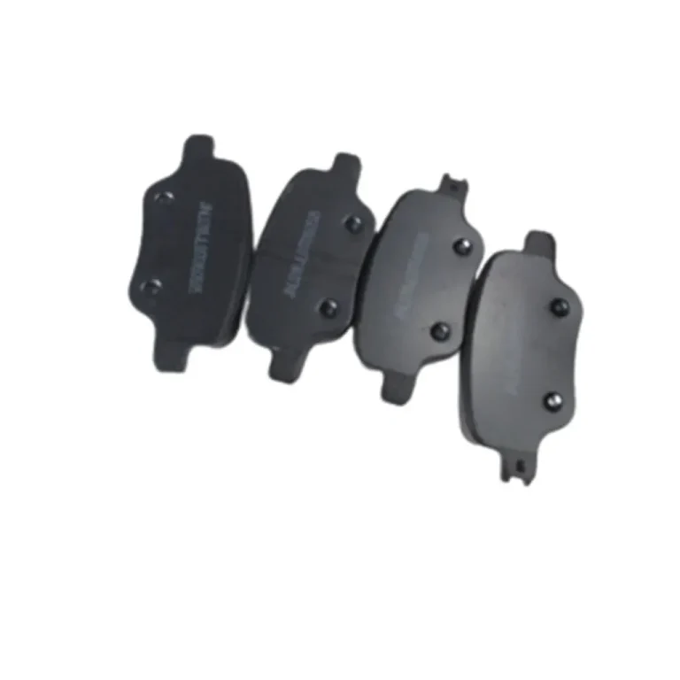 لنت ترمز عقب لیفان 820