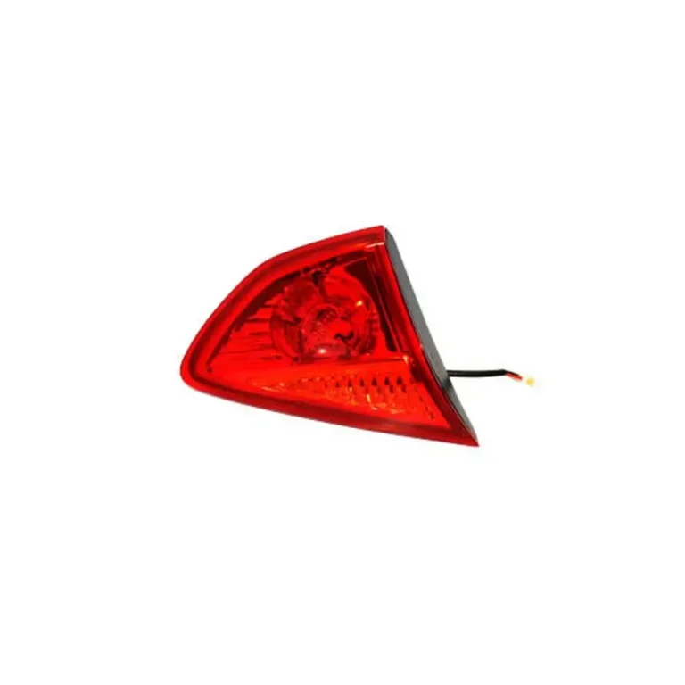 چراغ خطر عقب روی صندوق چپ جک S3