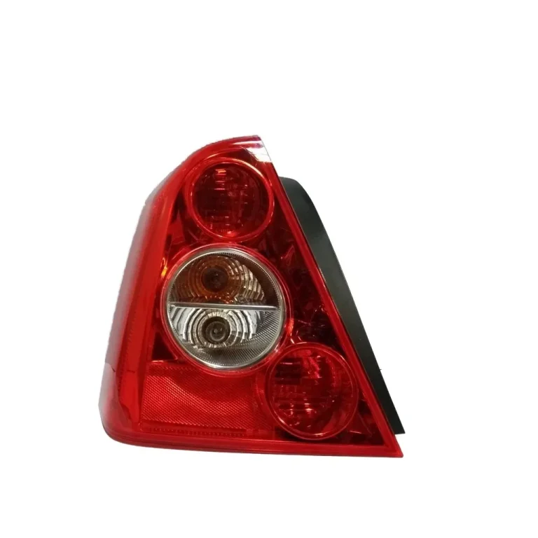 چراغ خطر عقب چپ ام وی ام 530